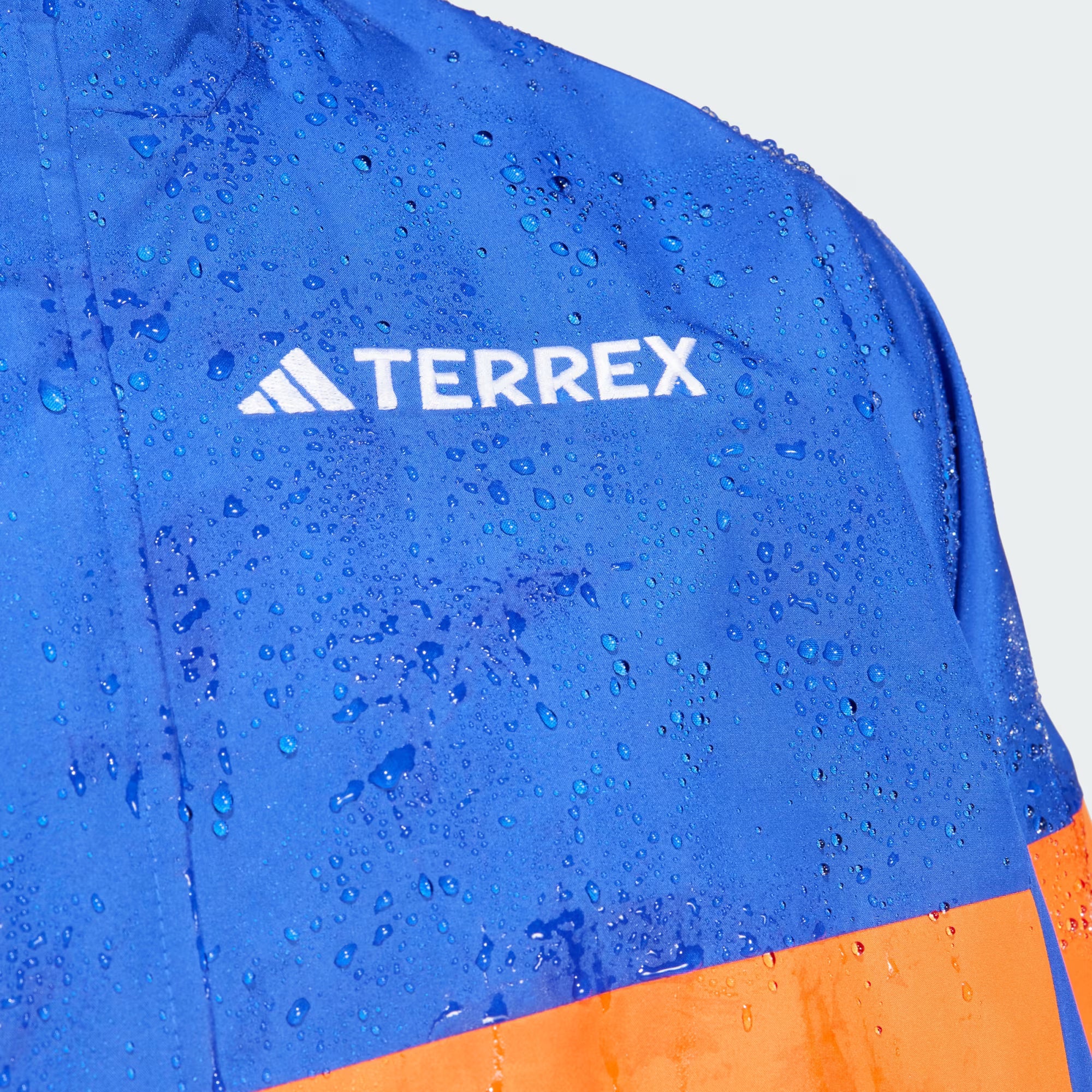 Anorak Terrex Xploric Climaproof